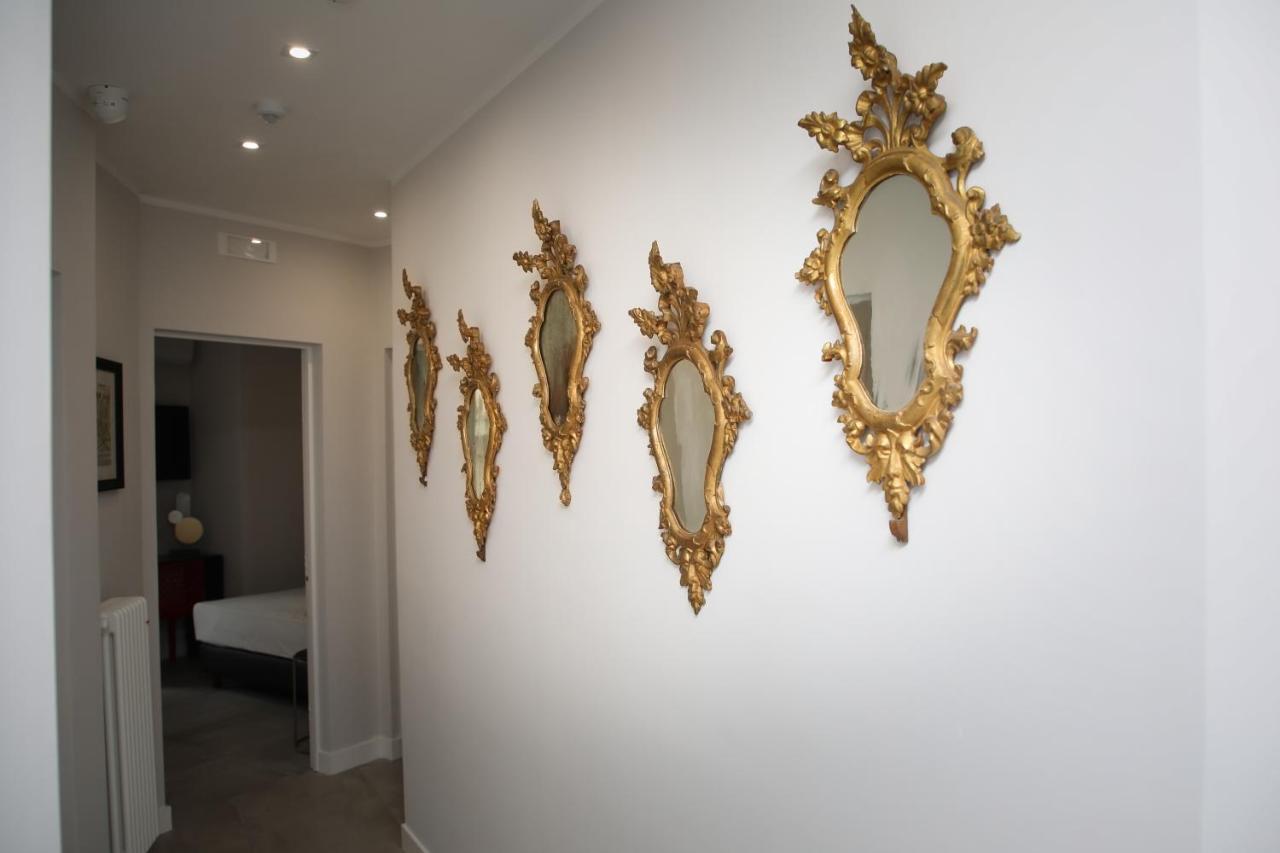 Principessa Isabella Luxury Rooms Salerno Exteriör bild